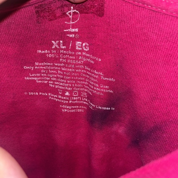 vintage womens Pink Floyd- Dark Side of the moon- hot pink tye dye xl womens t - Picture 3 of 8